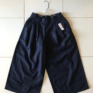 GAP Wide-Leg Crop Pants